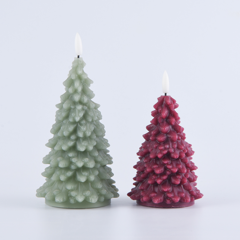 Green Christmas Tree Pugna-Powered Candle